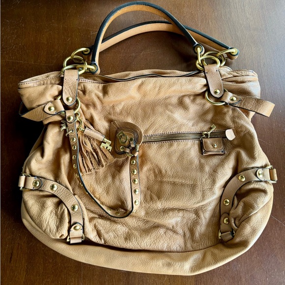 Juicy Couture - Picture 10 of 17